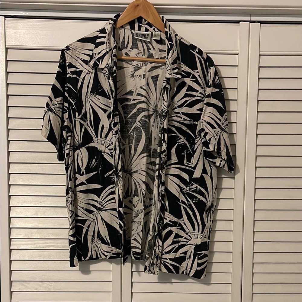 Black and White Tropical Print Shirt
